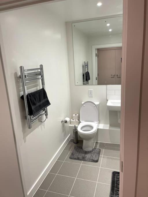 Appartamento Beautiful One-bed In White City! *